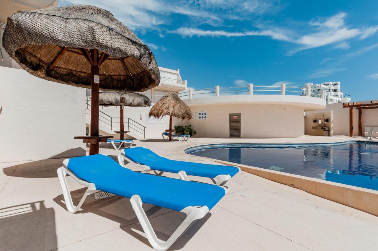 HotelZone L17 BeachAccess Cancún Esterno foto